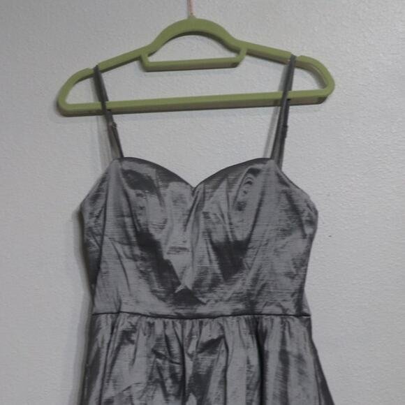 B. Darlin Silver Taffeta Spaghetti Strap Hi Low Dress Sz 13/14 - Picture 3 of 12